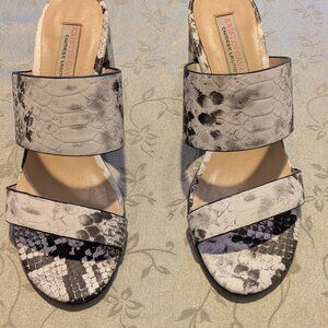 Kristin Cavallari blk/wht faux leather snakeskin heel sandal, size 7.5
